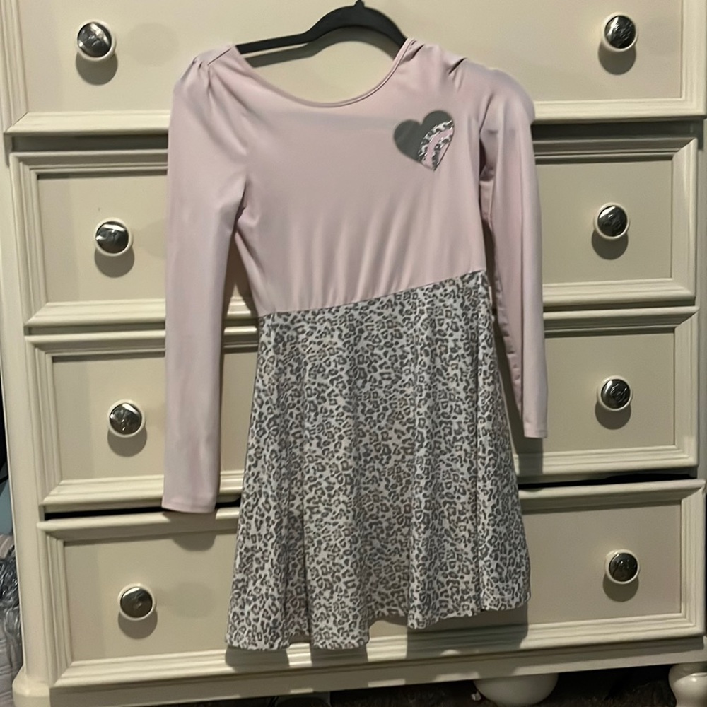 Causal dress + soft + flexible + heart design on front
